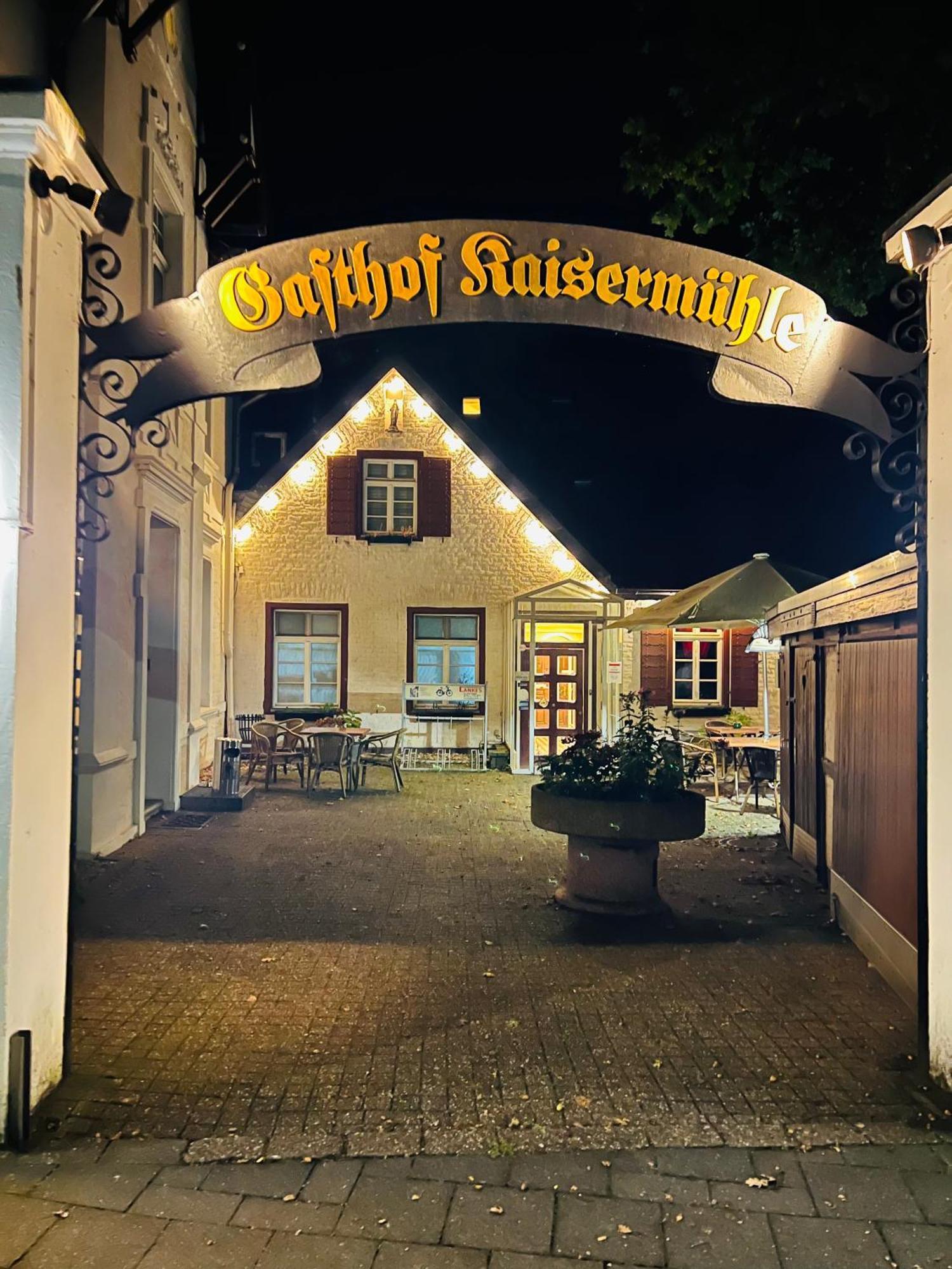 Historischer Gasthof Kaisermuehle - Hotel & Restaurant Viersen Zentrum Bagian luar foto